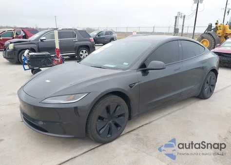2024 Tesla Model 3 Long Range Dual Motor All-Wheel Drive/Rear-Wheel Drive z USA, uszkodzony, nr VIN 5YJ3E1EA8RF722613